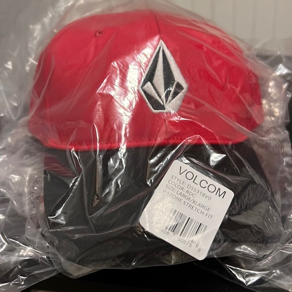 Volcom hat - Picture 1 of 1
